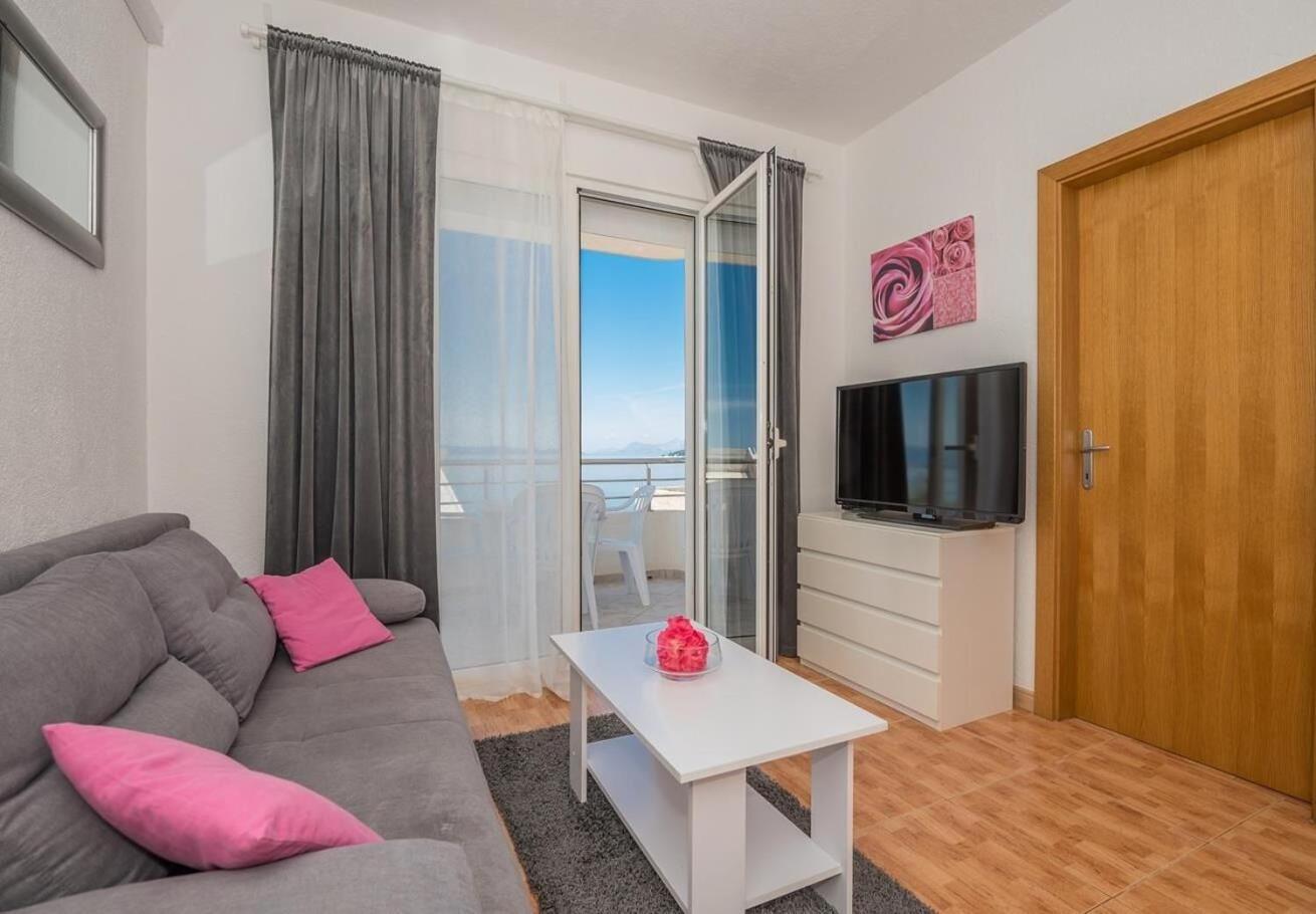 Apartments Ivi - 100 M From Pebble Beach Drasnice Buitenkant foto